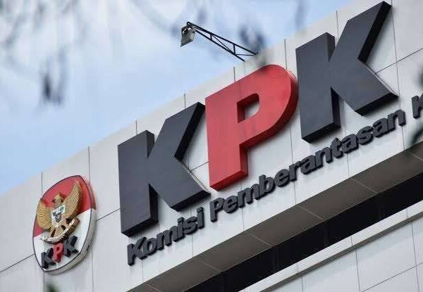 Breaking News!! KPK Lalukan OTT Pejabat Daerah di Kalimantan?